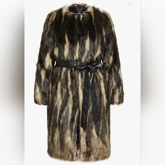 City Chic Women's Plus Size Coat - 70s Diva - Picture 2 of 11